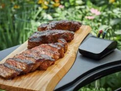 Weber Q 2200 Gasgrill -Thule || Dometic || Bo-Camp Verkäufe weber q2200 gasbarbecue 2 ecommerce f126